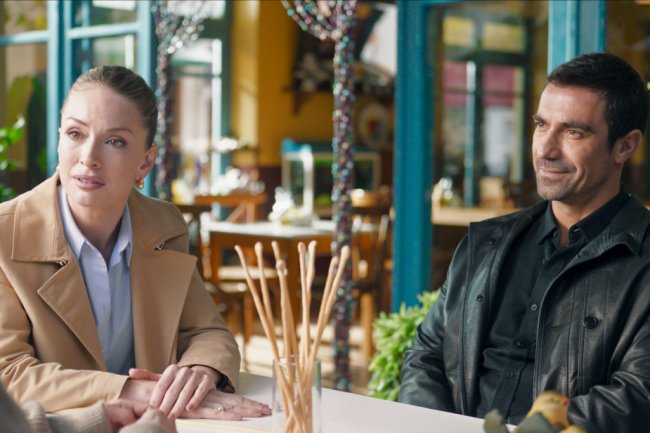 Uskoro nova turska serija Ayrilik da Sevdaya Dahil | Oproštaj je uključen u ljubav