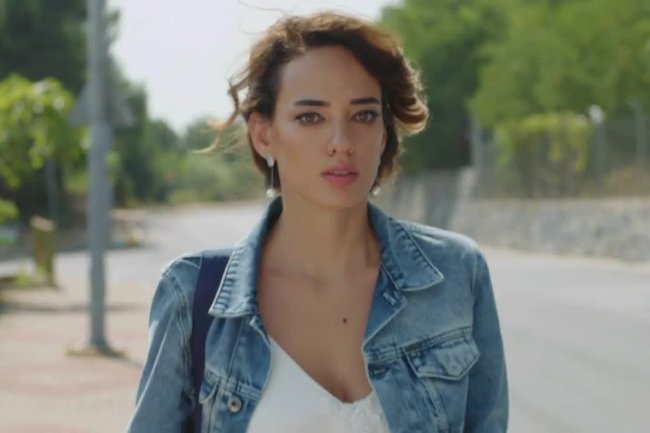 Seda Bakan: „I deca i karijera“