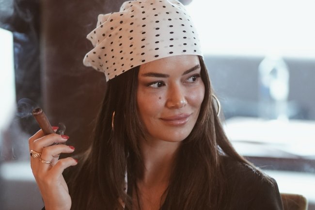 Seray Kaya i Dogukan Gungor: otpratili se na mrežama, glumičina poruka podigla prašinu