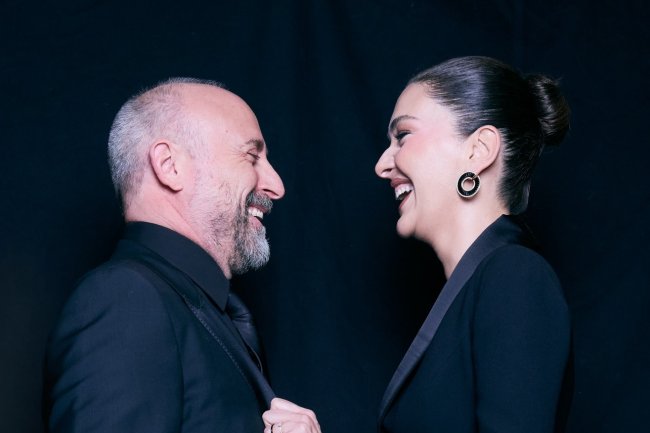 Berguzar Korel o Halitu Ergencu: „Iza svakog uspešnog muškarca stoji snažna žena“