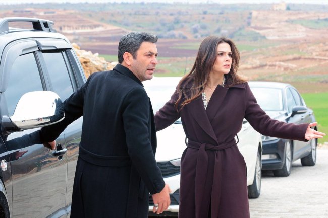 Šokantni preokreti i bolni rastanci u 56. epizodi serije Uzak Sehir | Daleki grad