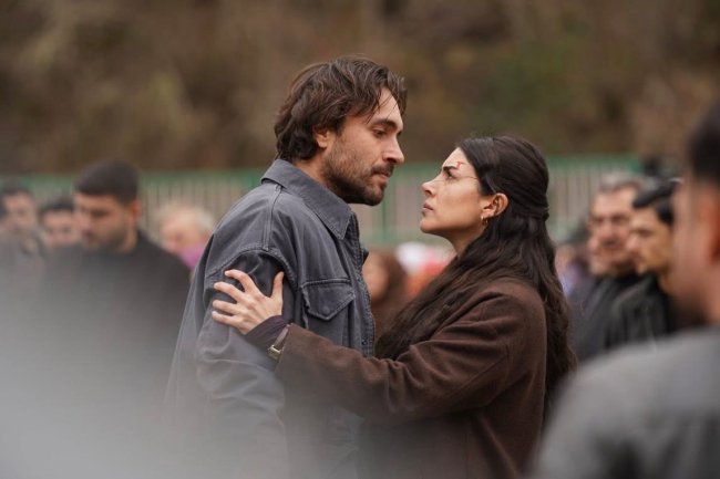 OVO MORE ĆE SE PRELITI (26. EPIZODA): Esme preuzima vođstvo – Adil saznaje istinu koja menja sve!