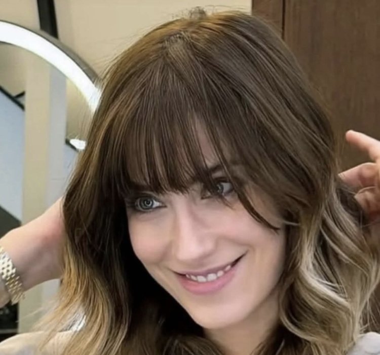 Hazal Kaya iznenadila fanove novim imidžom