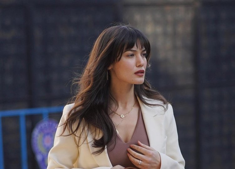 EMOTIVNA ISPOVEST PINAR DENIZ ZA ELLE: Serija Yargi | Presuda mi je promenila život, Džejlin će zauvek imati posebno mesto u mom srcu!