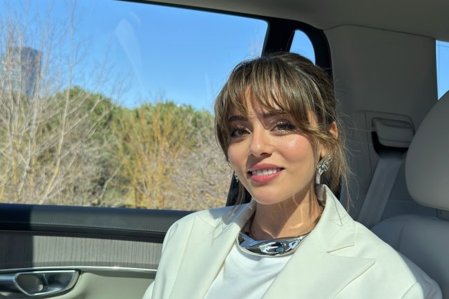 TRANSFER GODINE NA TURSKOJ SCENI? Sila Turkoglu pregovara za glavnu ulogu u drugoj sezoni serije ABI | Porodica je test!
