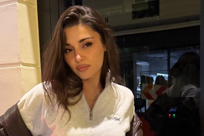 HANDE ERCEL ISKRENO ZA ELLE TURKİYE: „Evoluiramo i menjamo ono za čim tragamo, danas najviše cenim doslednost sebi“