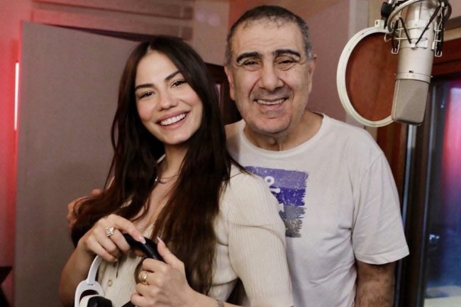 ALBUM PROJEKAT EDA – METIN OZULKU SONGS: Demet Ozdemir iznenadila publiku pesmom Kime Zarar