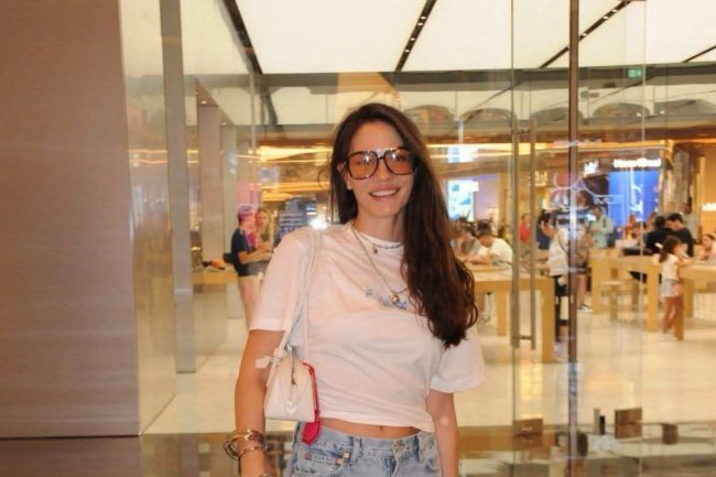 Demet Ozdemir viđena u Zorlu Centru: Misli usmerene na Filmski festival u Torontu i trku za Oskara