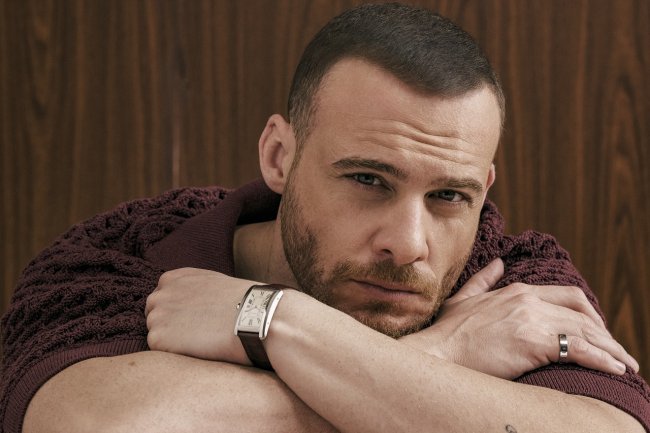 Kerem Bursin o životnim izborima i sazrevanju: „Ti od pre pet godina i ti danas niste ista osoba”