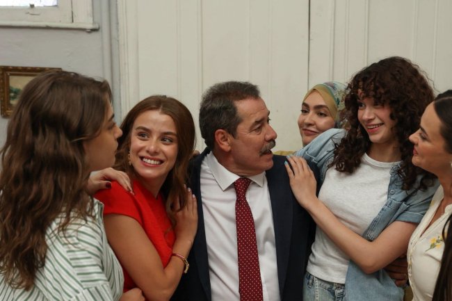 Premijera serije Evlilik Guzeldir | Brak je lep na TRT 1: Sadržaj 1. epizode