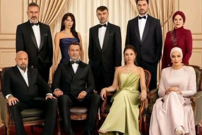 Velika promena u seriji Kizilcik Serbeti: Melis Civelek i Zeynep Gur predale pero novom scenarističkom timu