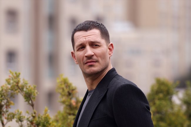 Uraz Kaygilaroglu iskreno o svojoj karijeri: „Radio sam loše stvari, ali od toga sam plaćao kiriju”