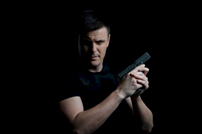 Aleksandar Jakovljević ( Ubice mog oca) ili Sparta ( Južni vetar) ?