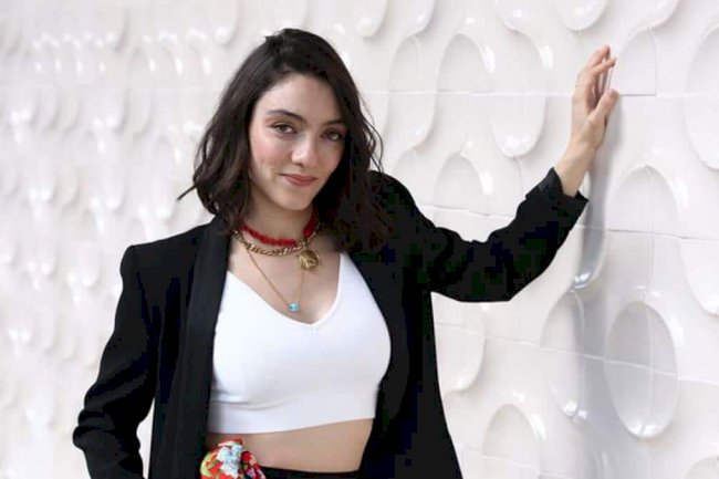 Nova serija Merve Dizdar