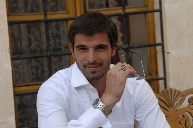 Turski glumac | Mehmet Akif Alakurt |