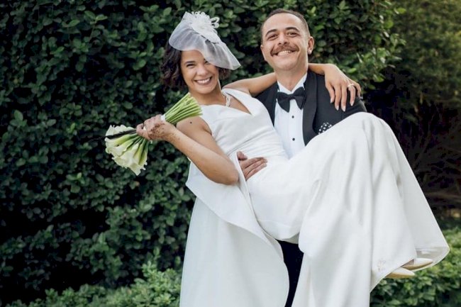 Selen Seyven se “tiho” udala!