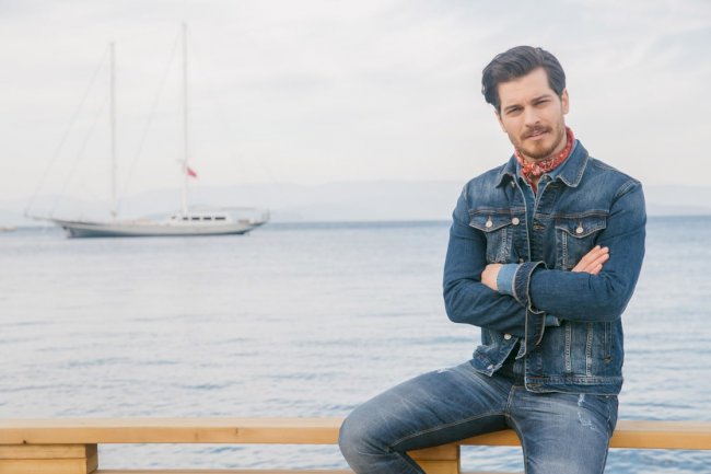 Cagatay Ulusoy se na zimu vraća u TV serije