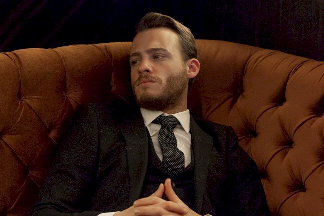 Kerem Bursin otkrio čime se bavio pre glume