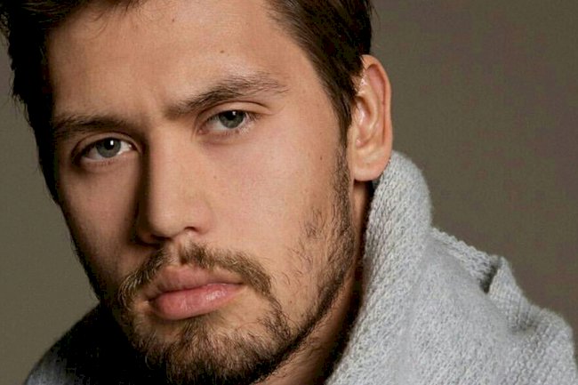 Serhan Onat u seriji Akinci