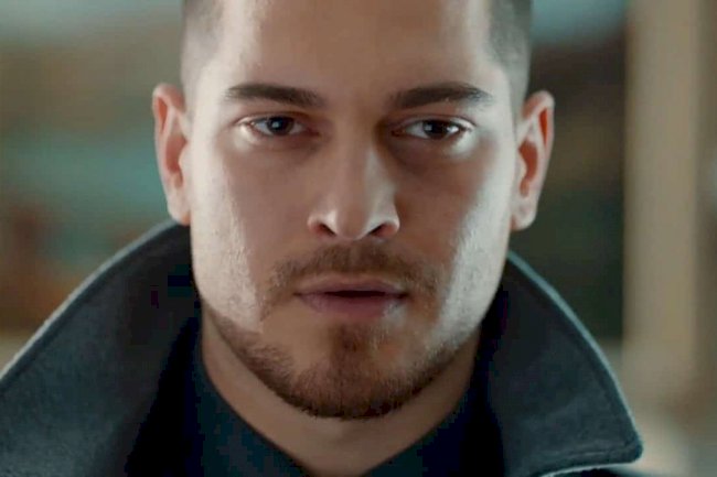 Cagatay Ulusoy u trećoj  epizodi serije Menajerimi Ara