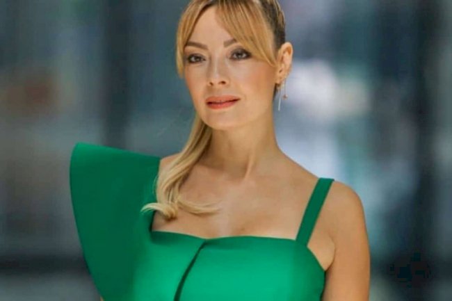 Ozge Ozder sa jednog na drugi set
