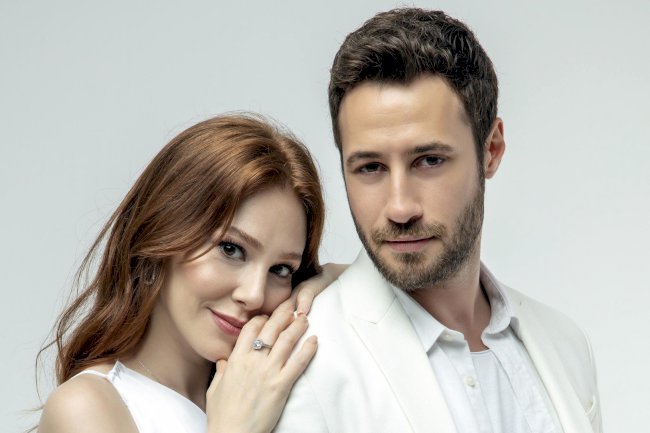 Elcin Sangu i Ozan Dolunay postali serijski "super" par