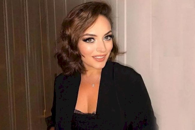 Ezgi Mola i njeni slatki drugari (FOTO)