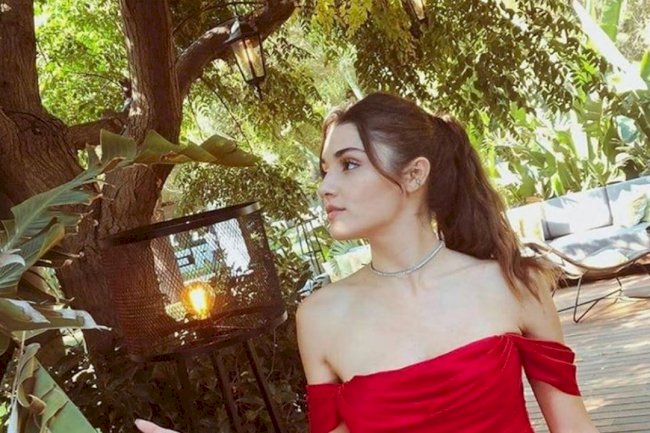 Glumica Hande Ercel rastužila fanove (FOTO)