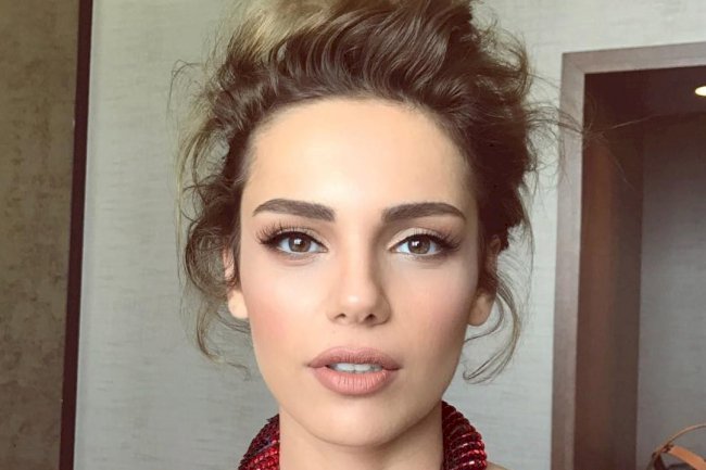 Yagmur Tanrisevsin postala zaštitno lice nove kolekcije