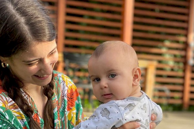 Pogledajte smešnu sliku sina Hazal Kaye (FOTO)