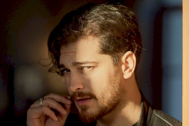 Cagatay Ulusoy pohađa online kurs glume