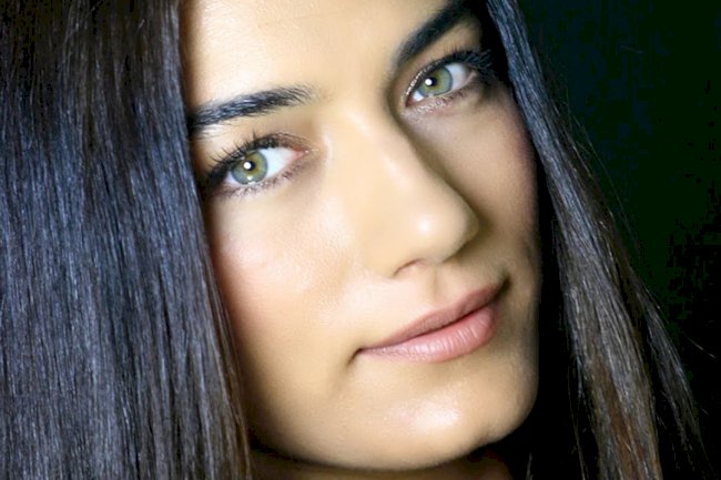Hande Subasi o udaji i poslu