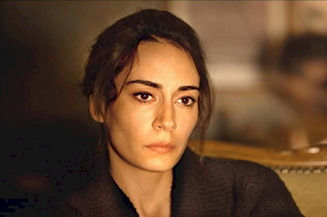 Melisa Sozen se oprašta od serije Kirmizi Oda / Crvena soba