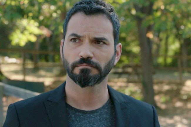 Serdar Ozer, Cihan iz serije Hercai dobio priznanje iz inostranstva