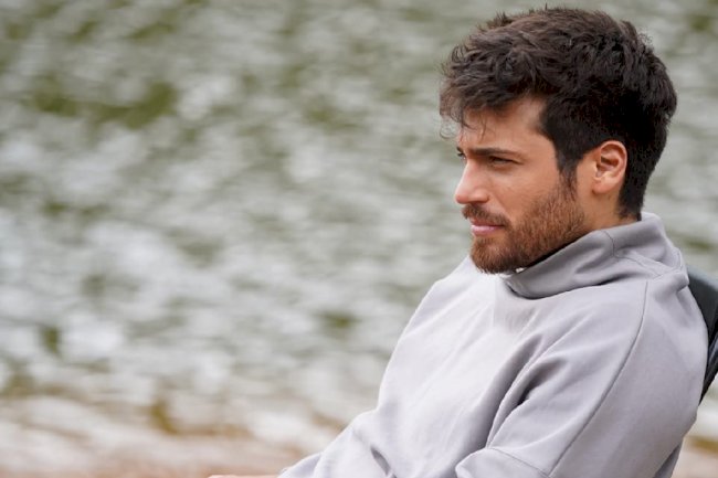 Can Yaman kao superheroj! (FOTO)