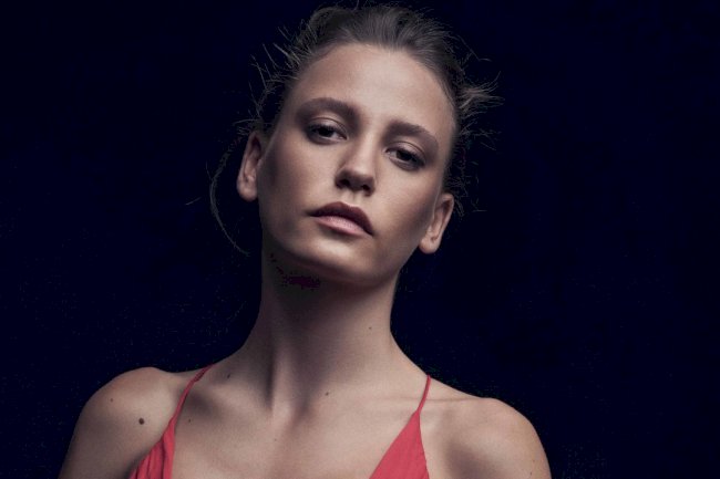 Serenay Sarikaya izgubila na sudu
