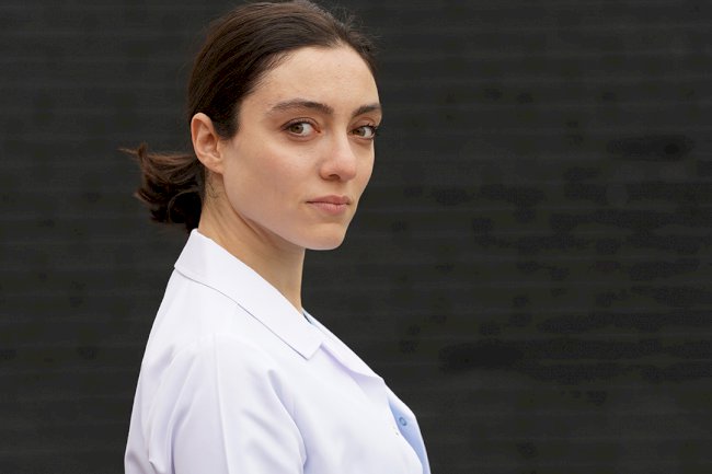 Turska Serija Mucize Doktor | Neobičan Doktor epizoda 42