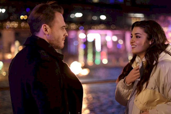 Hande Ercel – Nema ljubavi, samo radimo svoj posao!