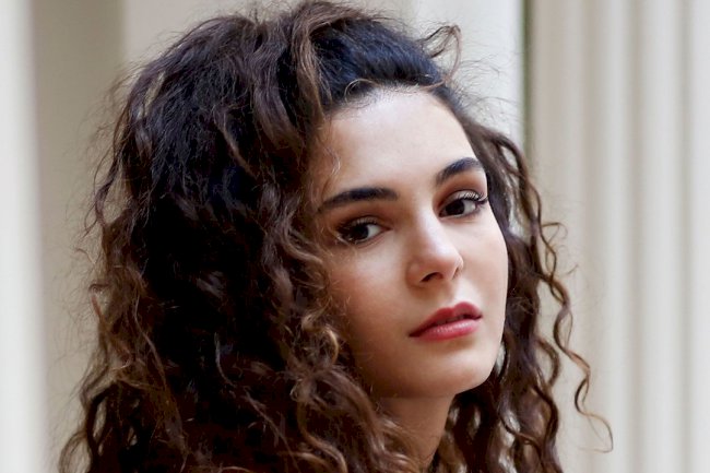 Ebru Sahin raskinula sa dečkom?!