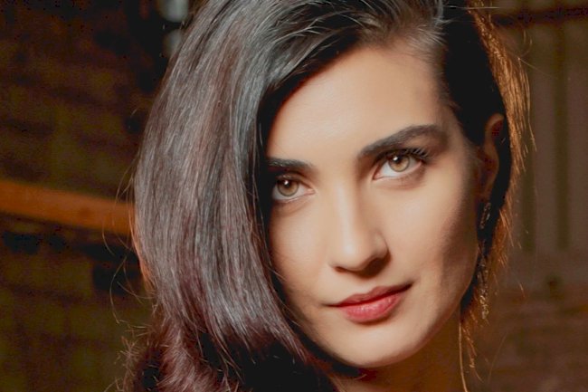 Tuba Buyukustun u strahu od lopova u Parizu - angažovala policiju!