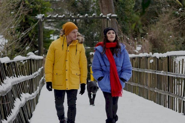 Novi glumac u seriji Sen Cal Kapimi / Kucaj na moja vrata