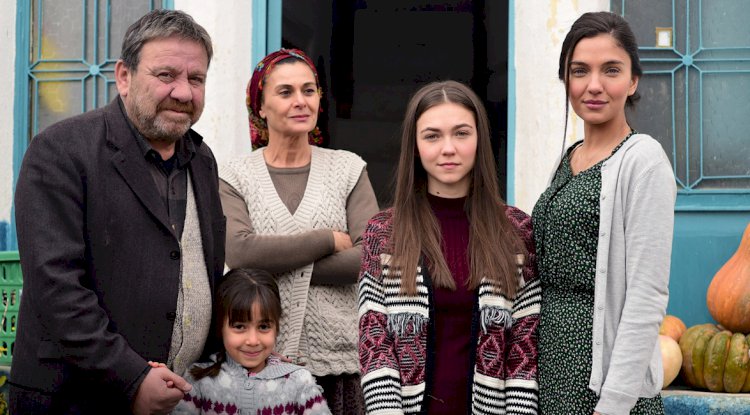 Katya Sambuca bilan anal porno