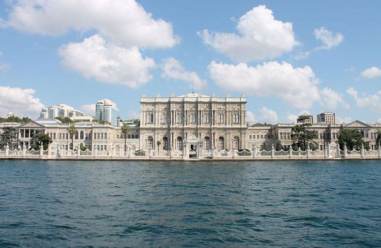 Palača Dolmabahče - Turske Destinacije